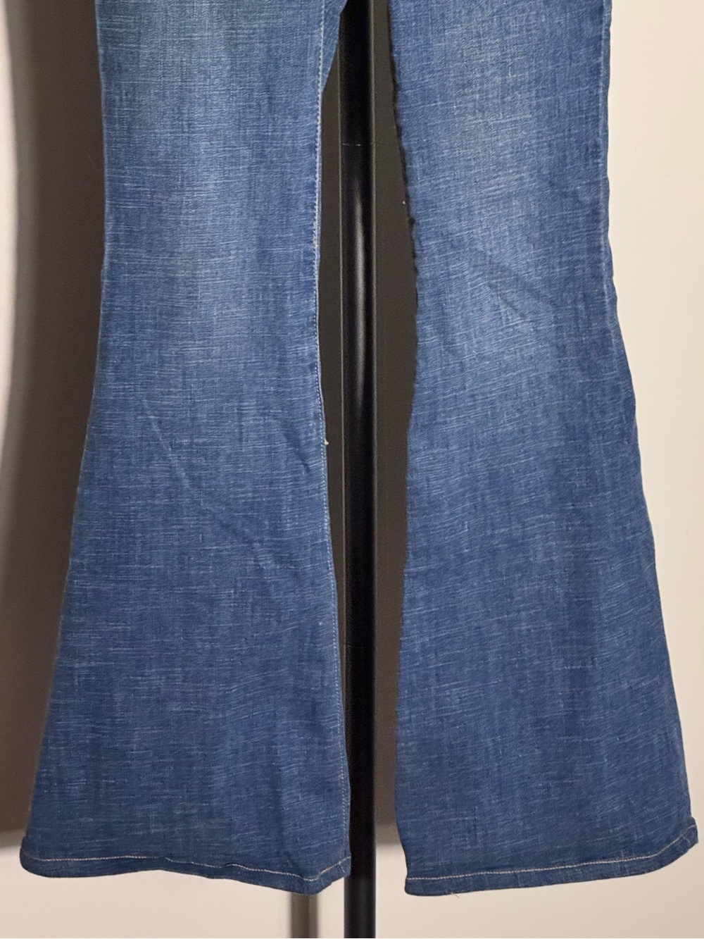 We The Free Bell Bottom Jeans High Rise  Retro Vintage Y2K Sz 25 - Picture 8 of 11